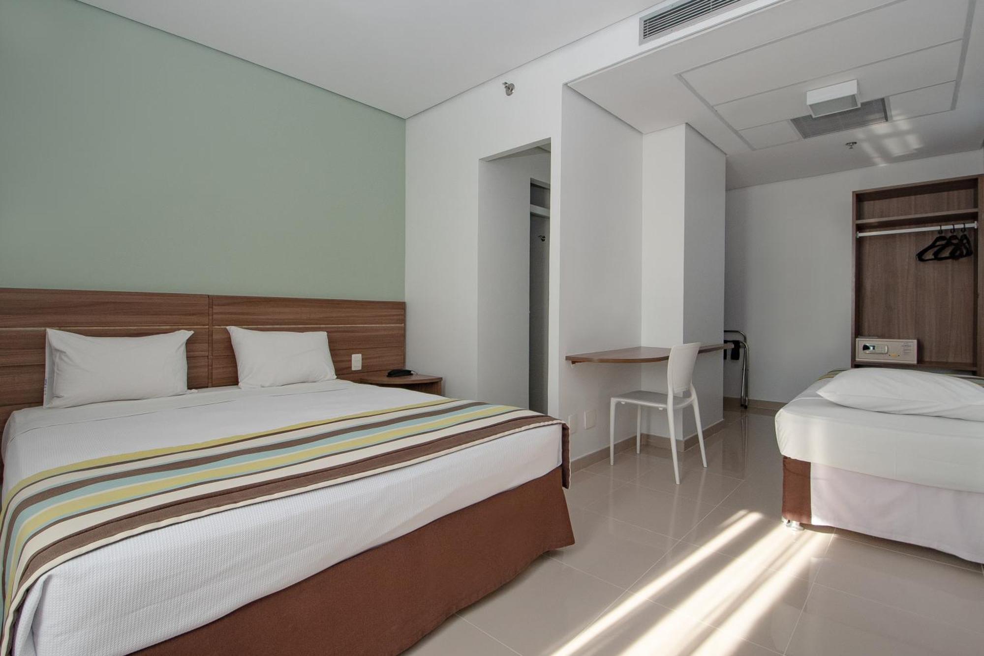Express Vieiralves Hotel Manaus Eksteriør billede